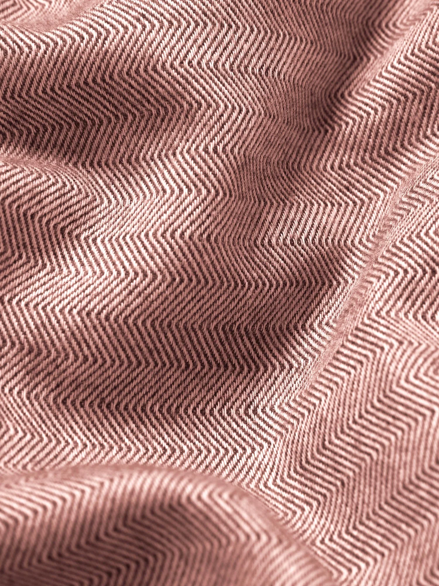 Auburn Red Herringbone Flannel Cotton Pillowcases (Pair) - Image 3