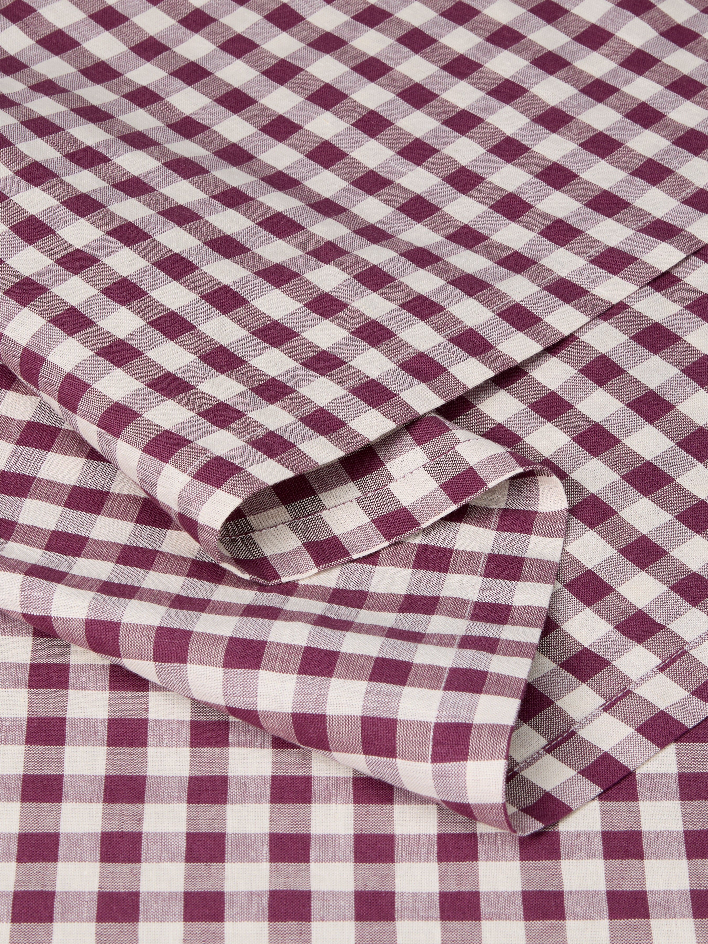 Berry Gingham Linen Blend Table Runner - Image 2