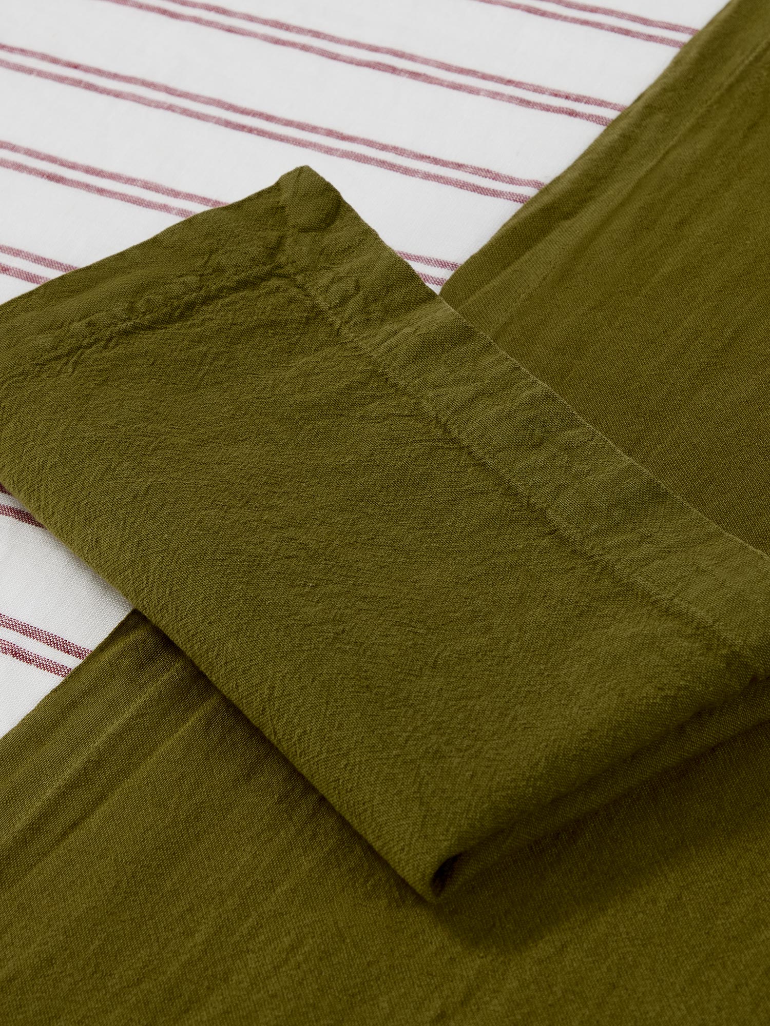 Botanical Green Linen Blend Napkins Set of 4 - Image 3