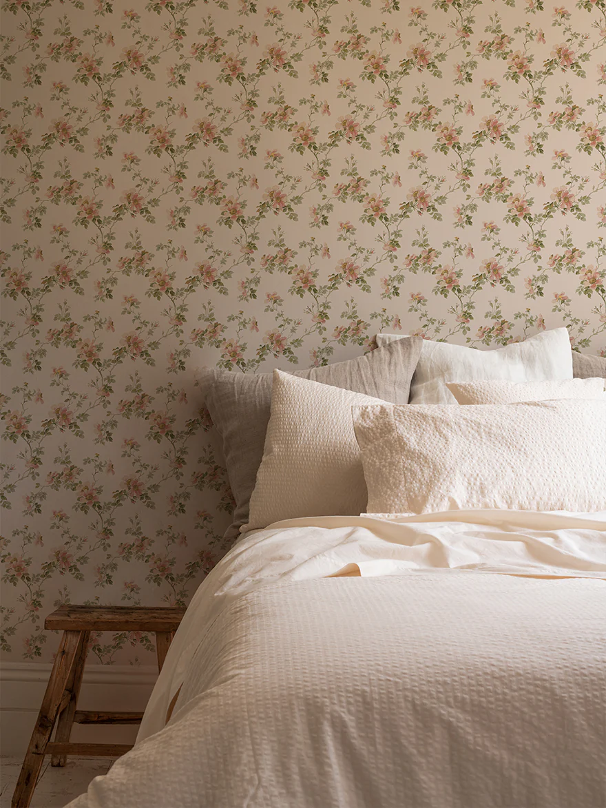 Cream Blush Field Rose Wallpaper - Image 2