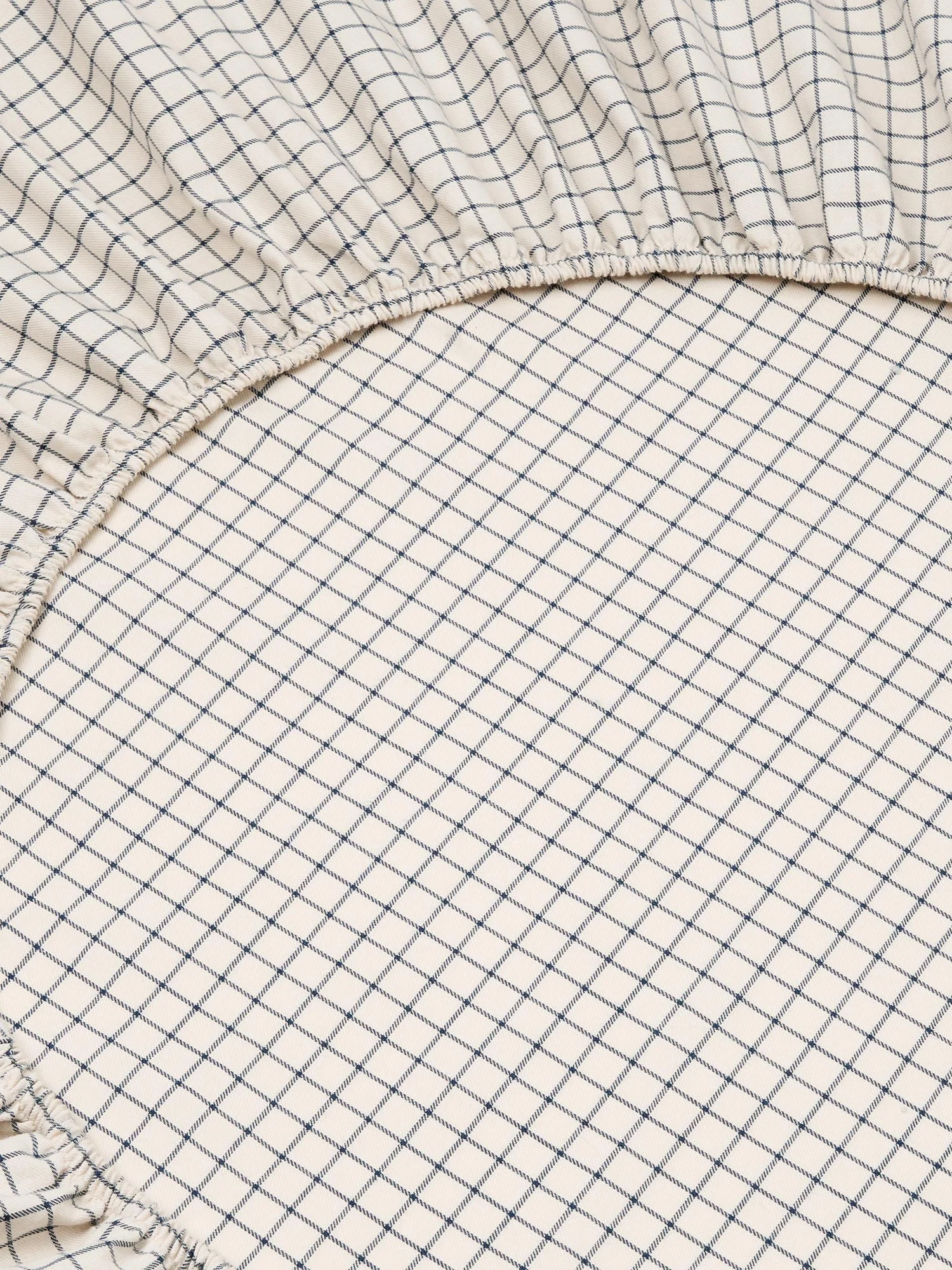 Dream Blue Burlow Plaid Cotton Percale Fitted Sheet - Image 2