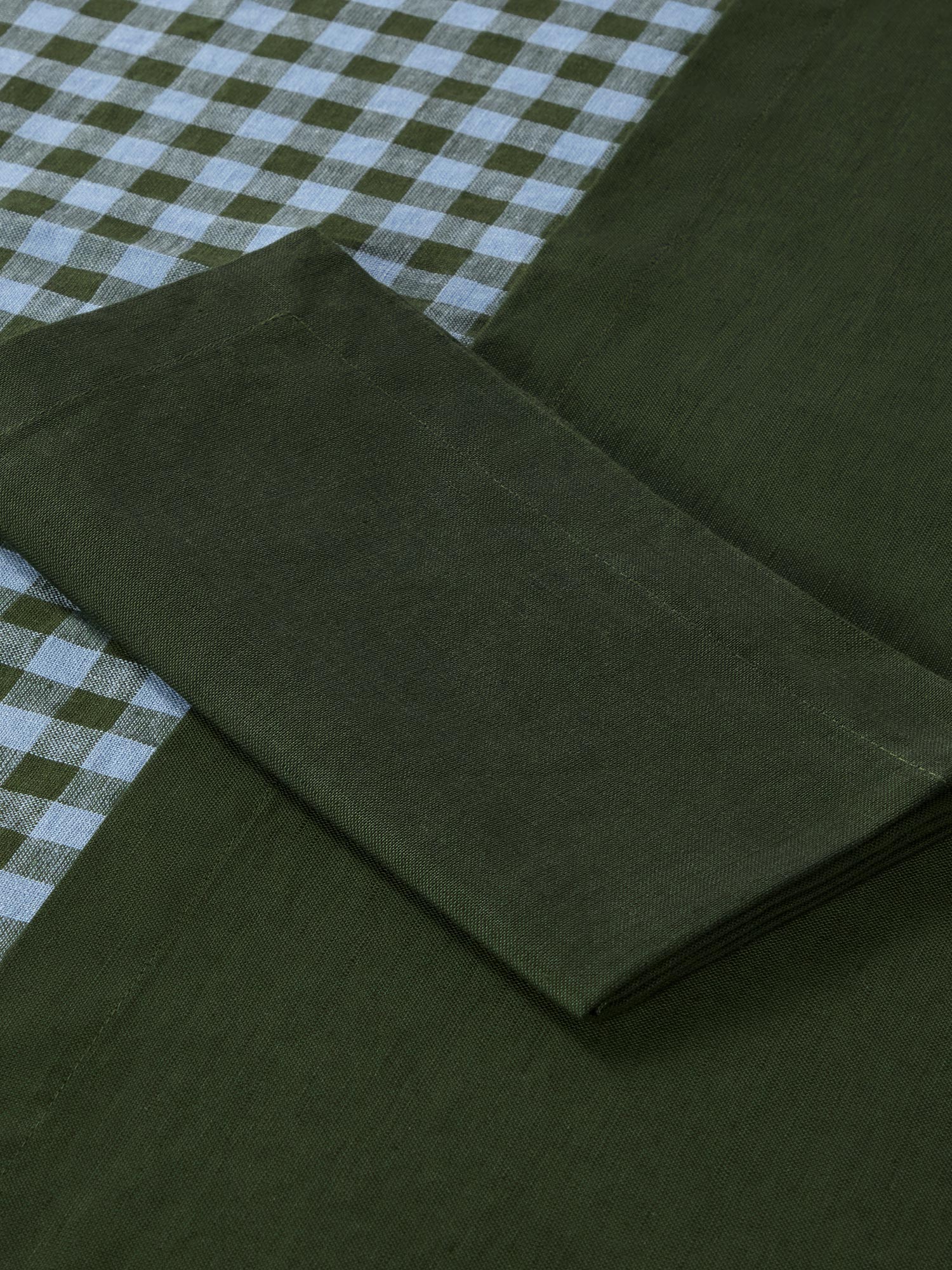 Fern Green Linen Blend Napkins Set of 4 - Image 3