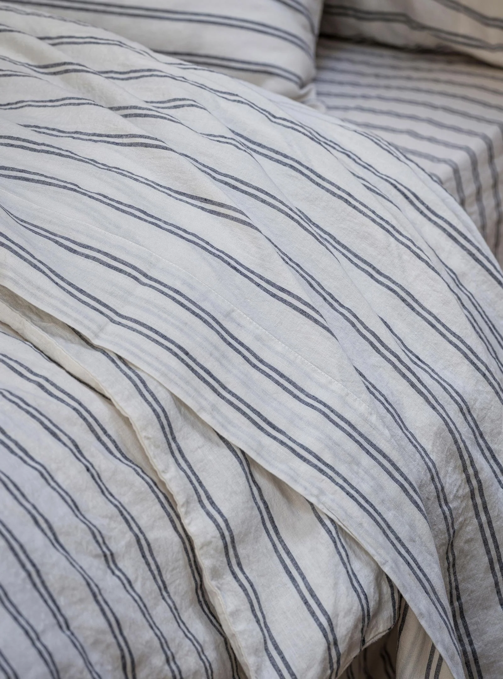 Ivory Kemptown Stripe 100% Linen Flat Sheet