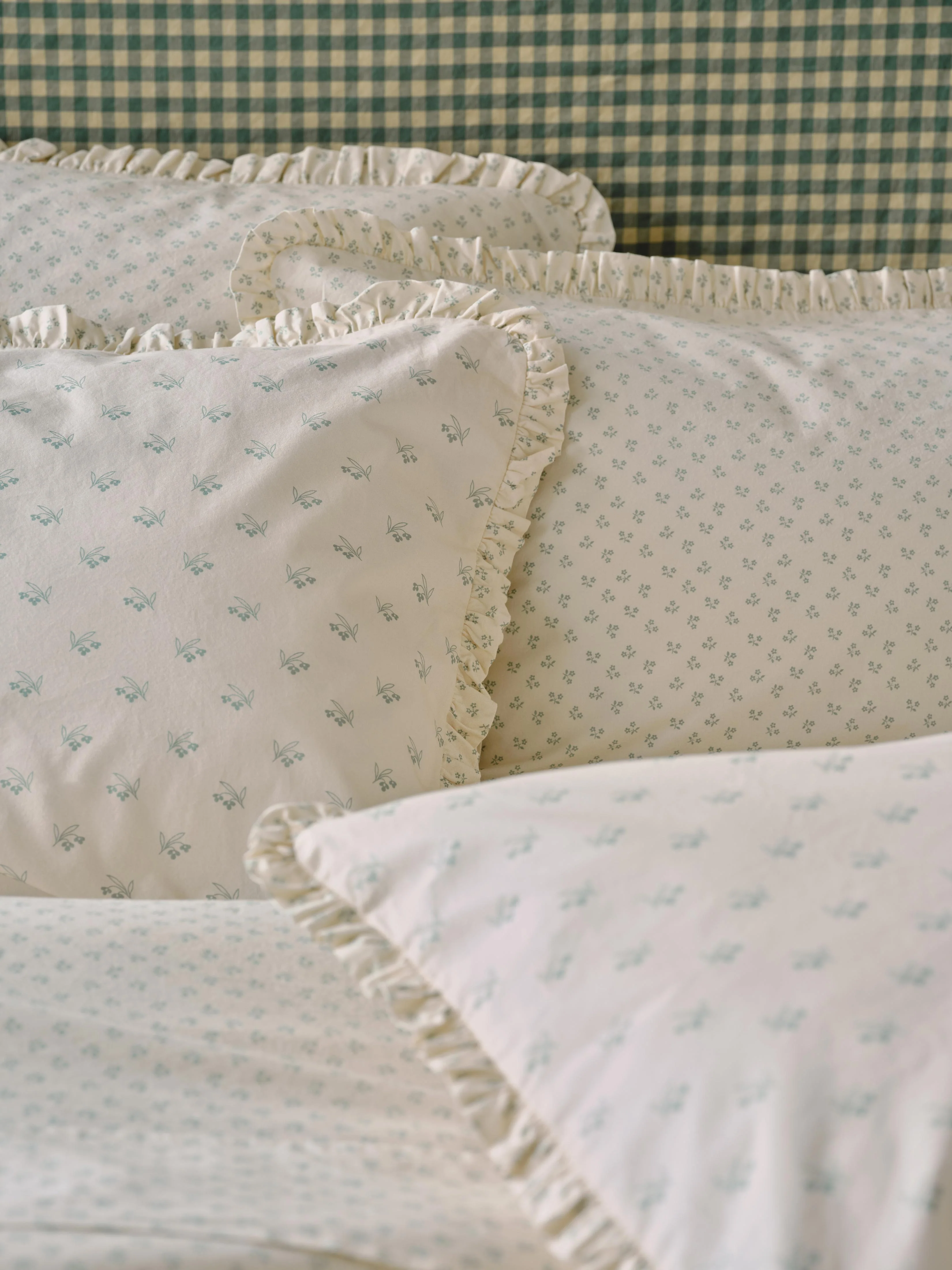 Mellow Green Martha Floral Cotton Frill Pillowcases (Pair)