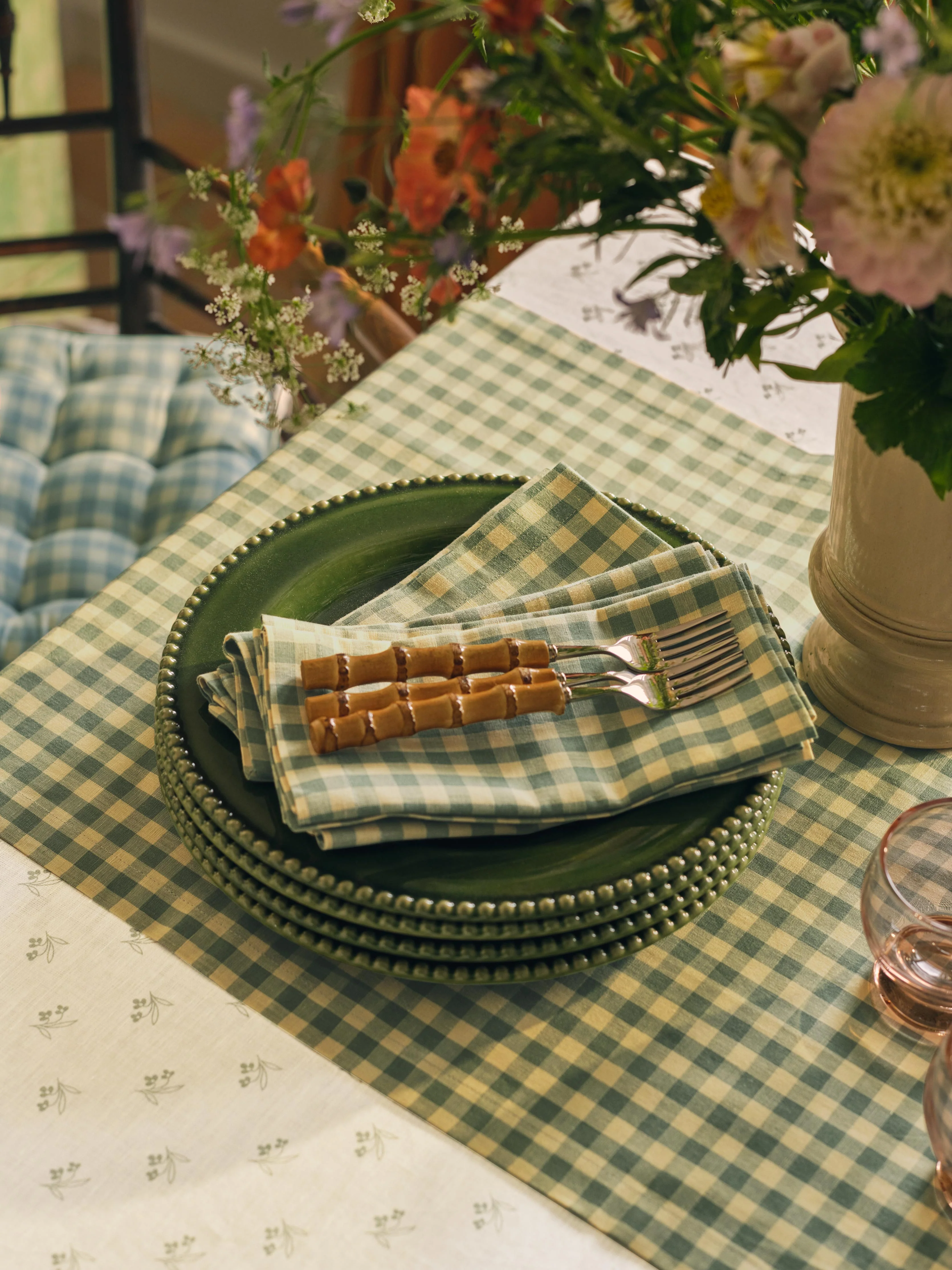 Mellow Green Martha Floral Frill Linen Blend Tablecloth - Image 3