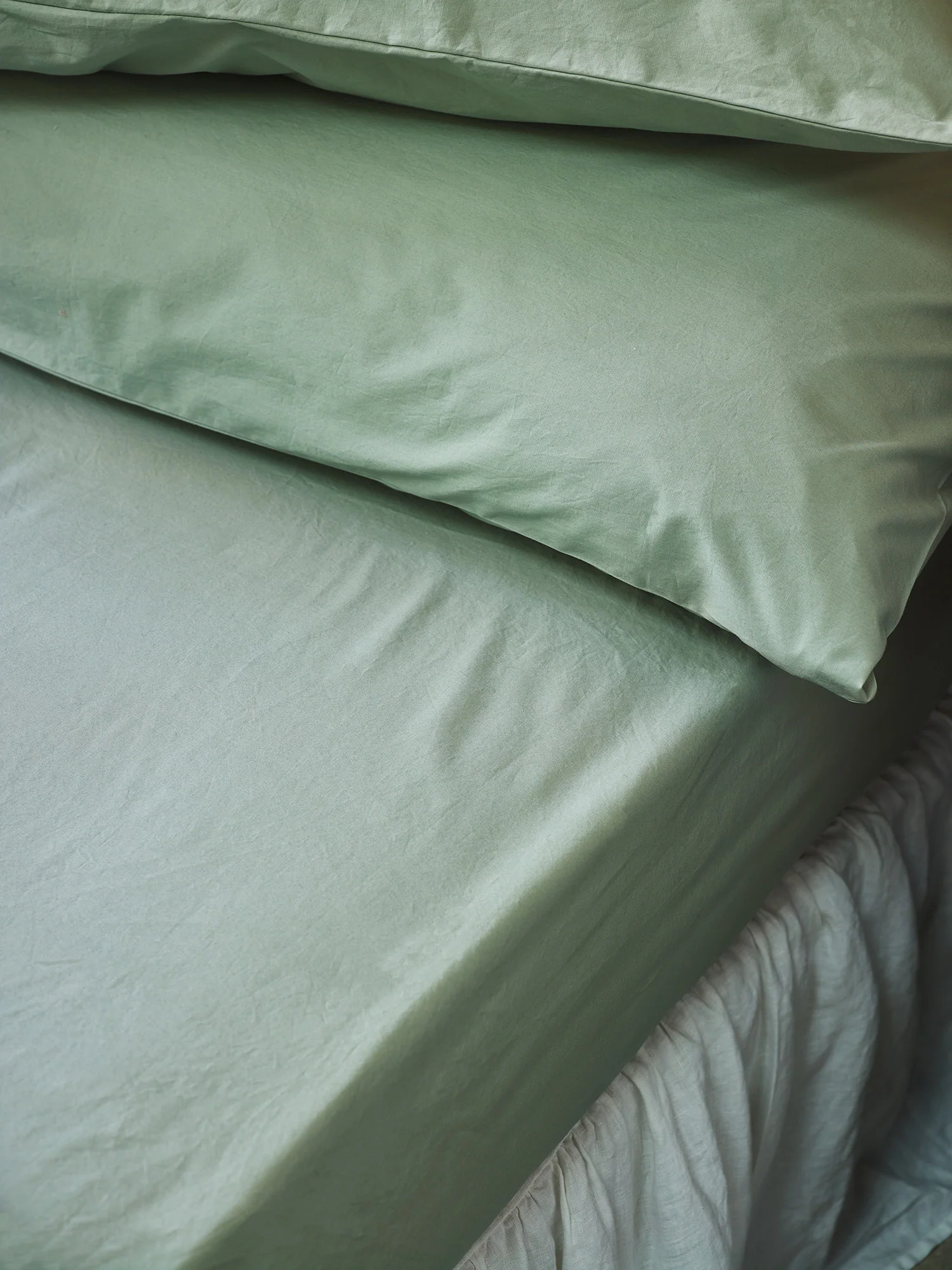 Mellow Green Washed Cotton Percale Fitted Sheet