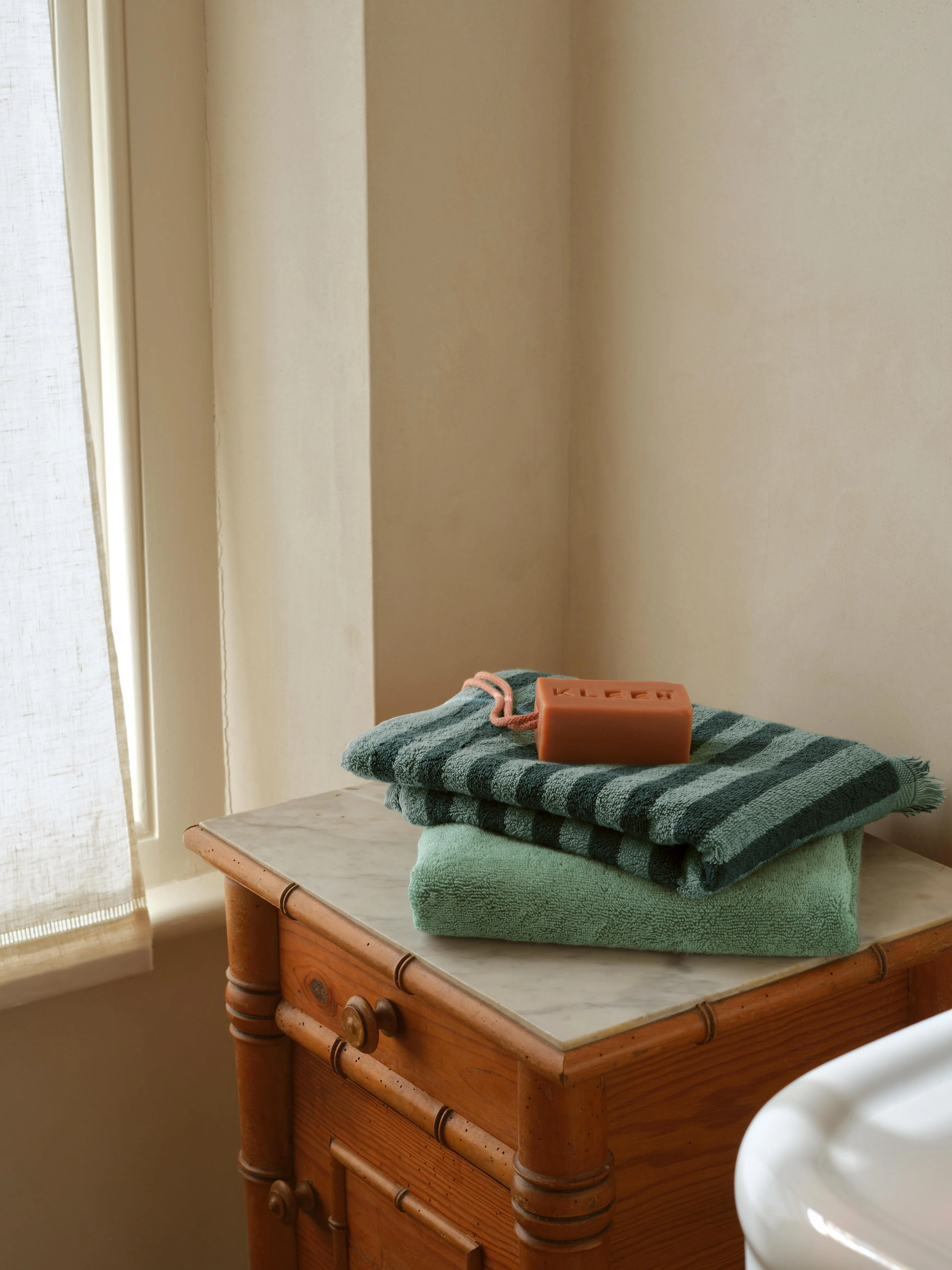 Moss Green Fringe Edge Cotton Towels - Image 2
