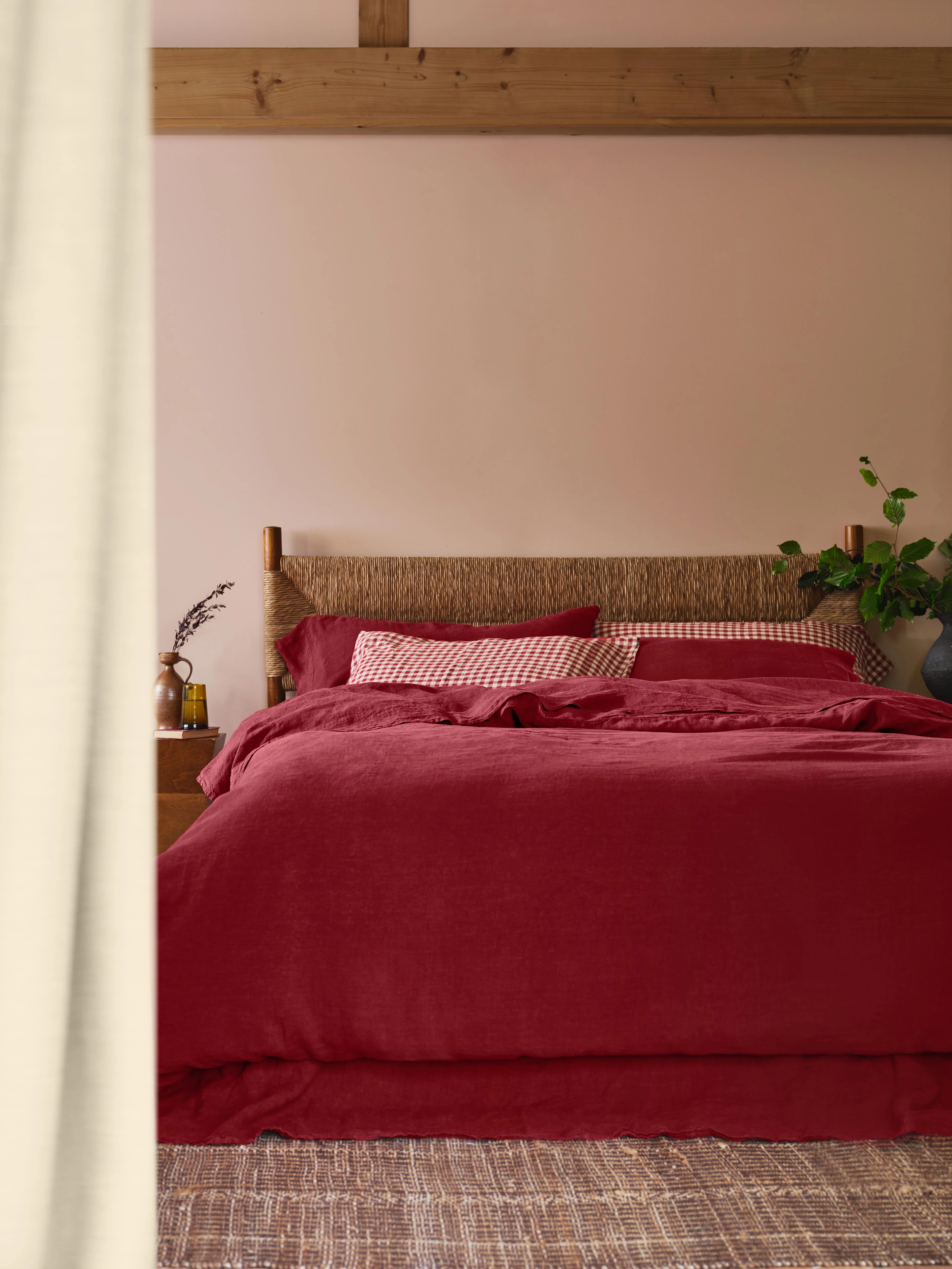 Rhubarb 100% Linen Duvet Cover - Image 2