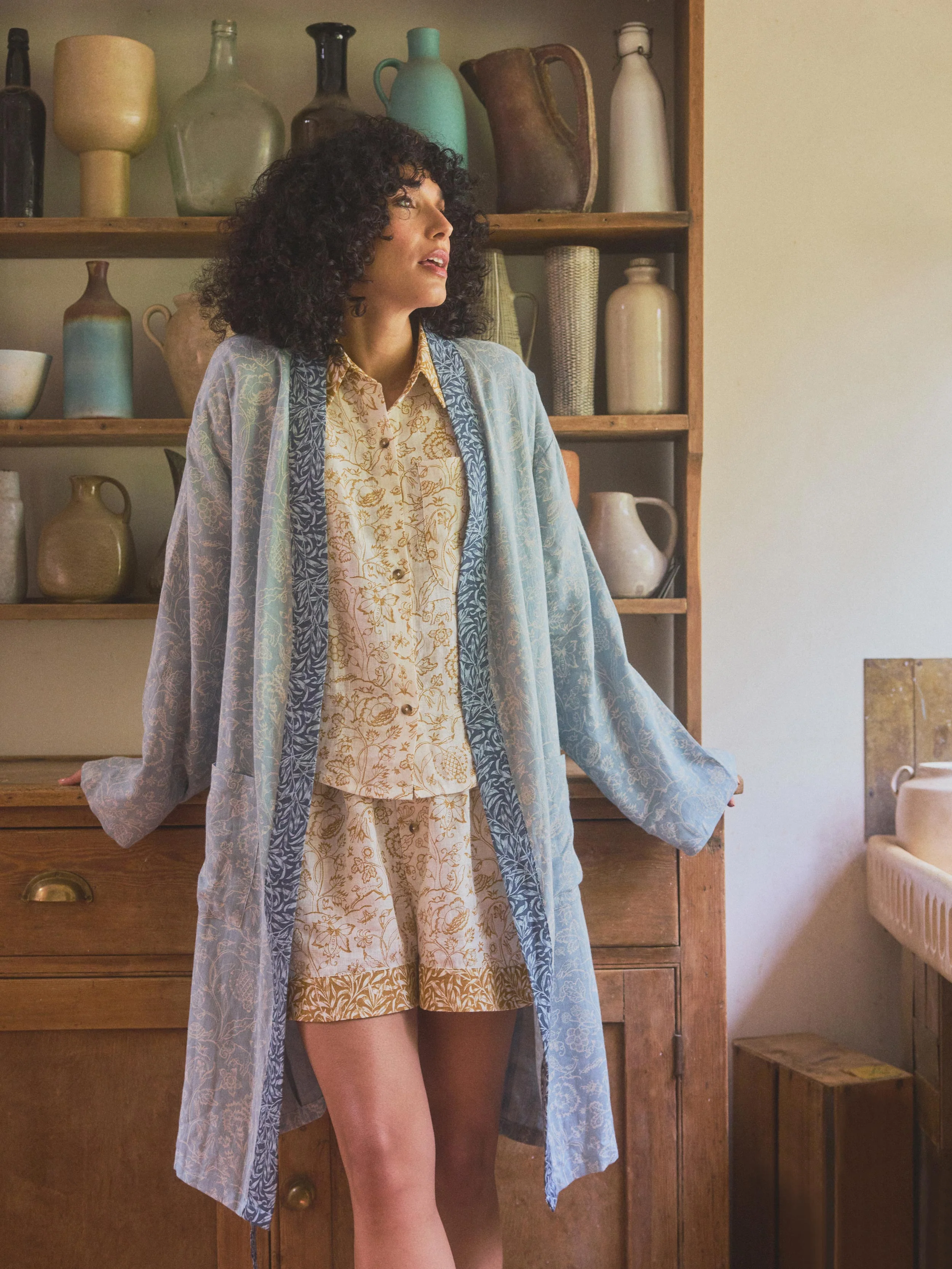 River Wandle Middlemore Linen Robe - Image 2
