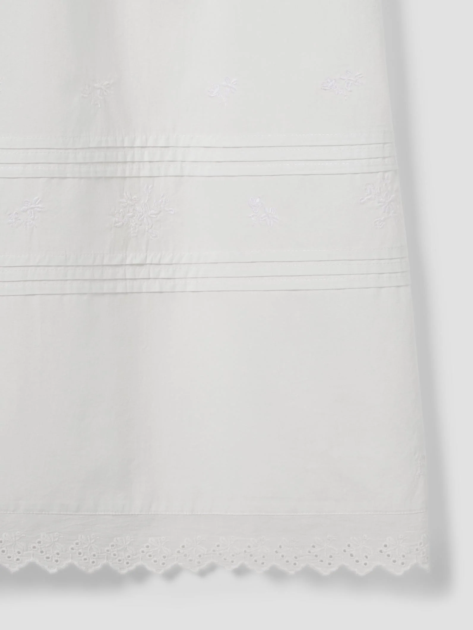White Floral Embroidered Cotton Frill Nightie - Image 6